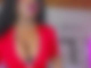 Live cam show with mia-peyton - Gagging on Milfs Live