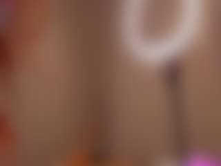 Live cam show with Sophiaasensual - Upskirt on infinitiblacc.com