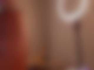 Live cam show with Sophiaasensual - Upskirt on Sweet Sext