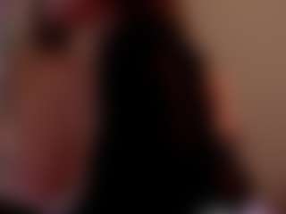 Live cam show with Sophiaasensual - Oil on fapnchat