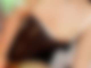 Live cam show with fanny-leah - Dirty Talk on StripNow