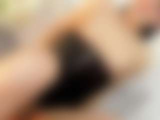 Live cam show with fanny-leah - Smoking on https://playwithruby.com
