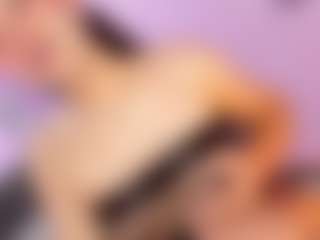 Live cam show with fanny-leah - Tattoos on Dare Cams