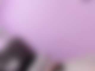 Live cam show with fanny-leah - Smoking on Camsoda