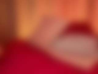 Live cam show with mia-bonneett - Red Hair Shaved Pussy on Camsoda