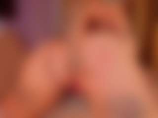 mia-bonneett's Live Sex Cam Show