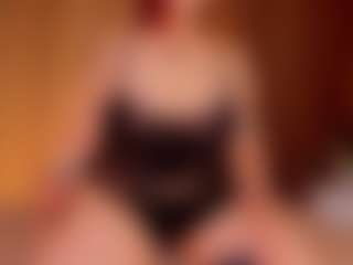 mia-bonneett's Live Sex Cam Show