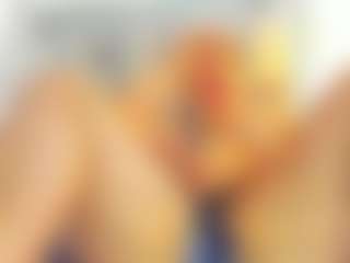 milfhornyy99's Live Sex Cam Show