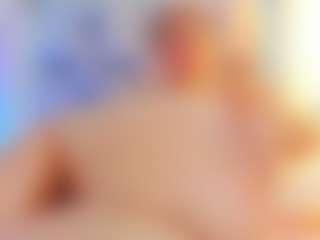milfhornyy99's Live Sex Cam Show