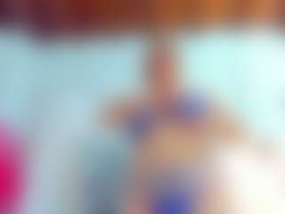 milfhornyy99's Live Sex Cam Show