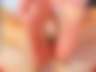 milfhornyy99's Live Sex Cam Show