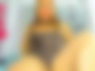 milfhornyy99's Live Sex Cam Show