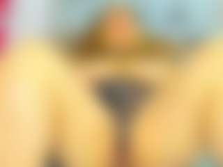 milfhornyy99 MILF webcam performer live streaming