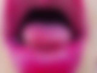 Live cam show with Andrew-Taylor09 - Brown Eyes on Uber Horny