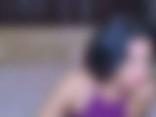 Live cam show with CameronEnns - Black Petite on Camsoda Late Night
