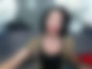 Live cam show with CameronEnns - Moaning on Camsoda