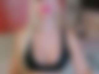 Live cam show with EVA-ROSS6 - New Shaved Pussy on Camsoda