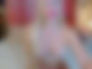 Live cam show with EVA-ROSS6 - Spank Blonde Hair on Gym Cam Girls