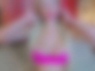 Live cam show with EVA-ROSS6 - Tittyfuck on camgirlchat.live
