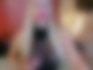 Live cam show with EVA-ROSS6 - Strapon on SinfulBabes