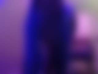 Live cam show with SissyTrixiee - Tease on CamwithHer