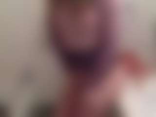 Live cam show with SissyTrixiee - Cumshot on Camsoda