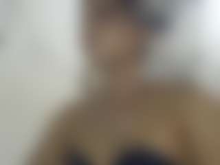 Analia-smith's Live Sex Cam Show