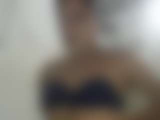 Analia-smith's Live Sex Cam Show