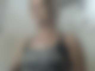 Live cam show with Analia-smith - Dirty Talk on CamSodaAdn