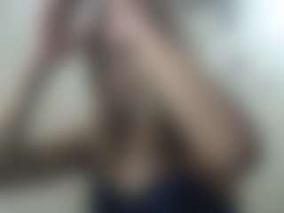 Analia-smith's Live Sex Cam Show