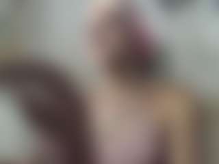 Live cam show with Analia-smith - Brown Eyes on Camsoda