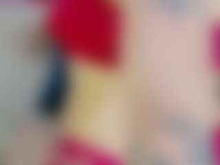 Live cam show with ArianaBlacke - Blonde Hair on TeamSkeetLive