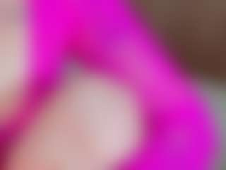 Live cam show with ArianaBlacke - BBW Small Tits on Dare Cams