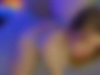 Live cam show with AshleyJonse - Erotic Dance on Chatstar