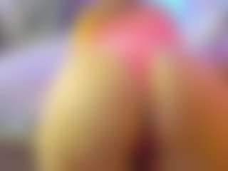 Live cam show with AshleyJonse - Smoking on TastyBlacksLive