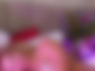 Live cam show with LexyEva - Green Eyes on Chatstar