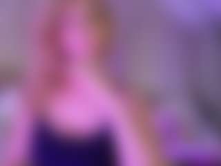 Live cam show with LexyEva - Shaved Pussy on milfzrlive.com