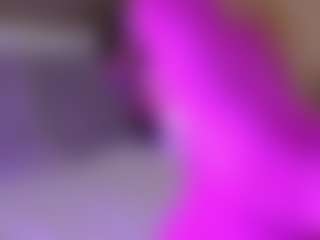 Live cam show with LexyEva - Drinking on live.xheat.ai
