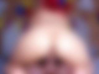 Live cam show with mc-stanfort - Red Hair on SmokeAndPoke