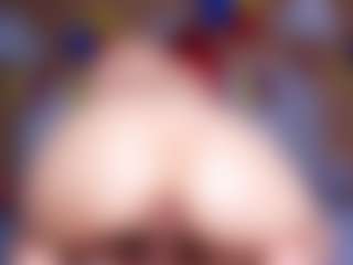 Live cam show with mc-stanfort - Double Penetration on chickslive.net