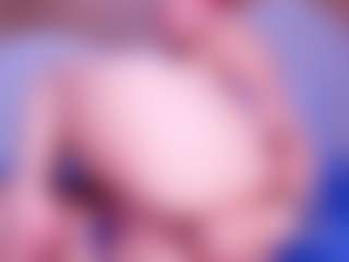 Live cam show with mc-stanfort - Thin on Uber Horny