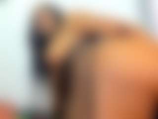 Xia-Ebonyts's Live Sex Cam Show