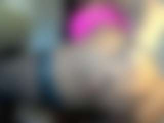 Xia-Ebonyts's Live Sex Cam Show