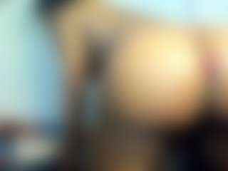 Xia-Ebonyts's Live Sex Cam Show