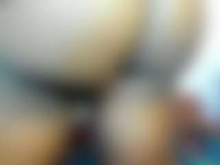 Xia-Ebonyts's Live Sex Cam Show