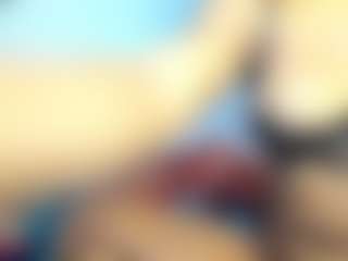Xia-Ebonyts's Live Sex Cam Show