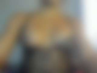 Xia-Ebonyts's Live Sex Cam Show