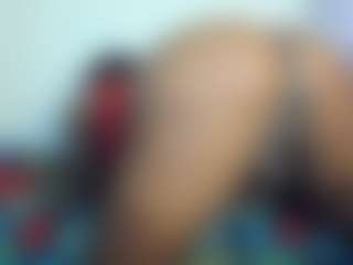 Live cam show with Xia-Ebonyts - Brown Eyes on Gym Cam Girls