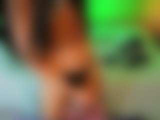Alice-Christina's Live Sex Cam Show