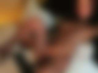 Alice-Christina's Live Sex Cam Show